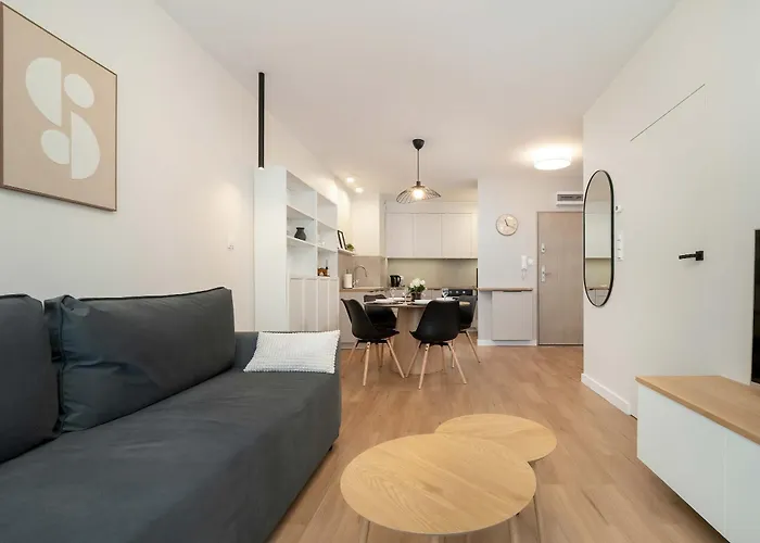 Апартаменты Beautiful With Balcony By Renters Познань