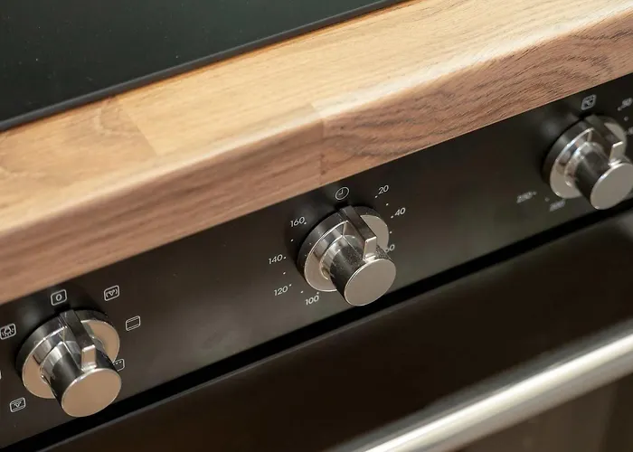 Beautiful With Balcony By Renters Познань